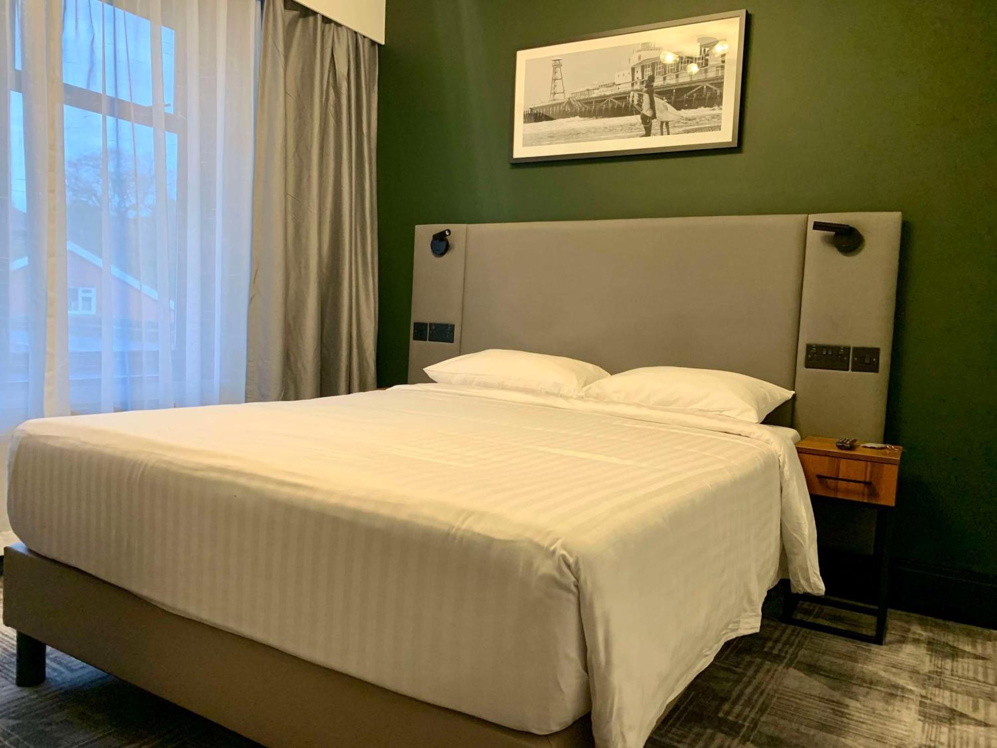 Park Inn By Radisson Bournemouth Eksteriør billede